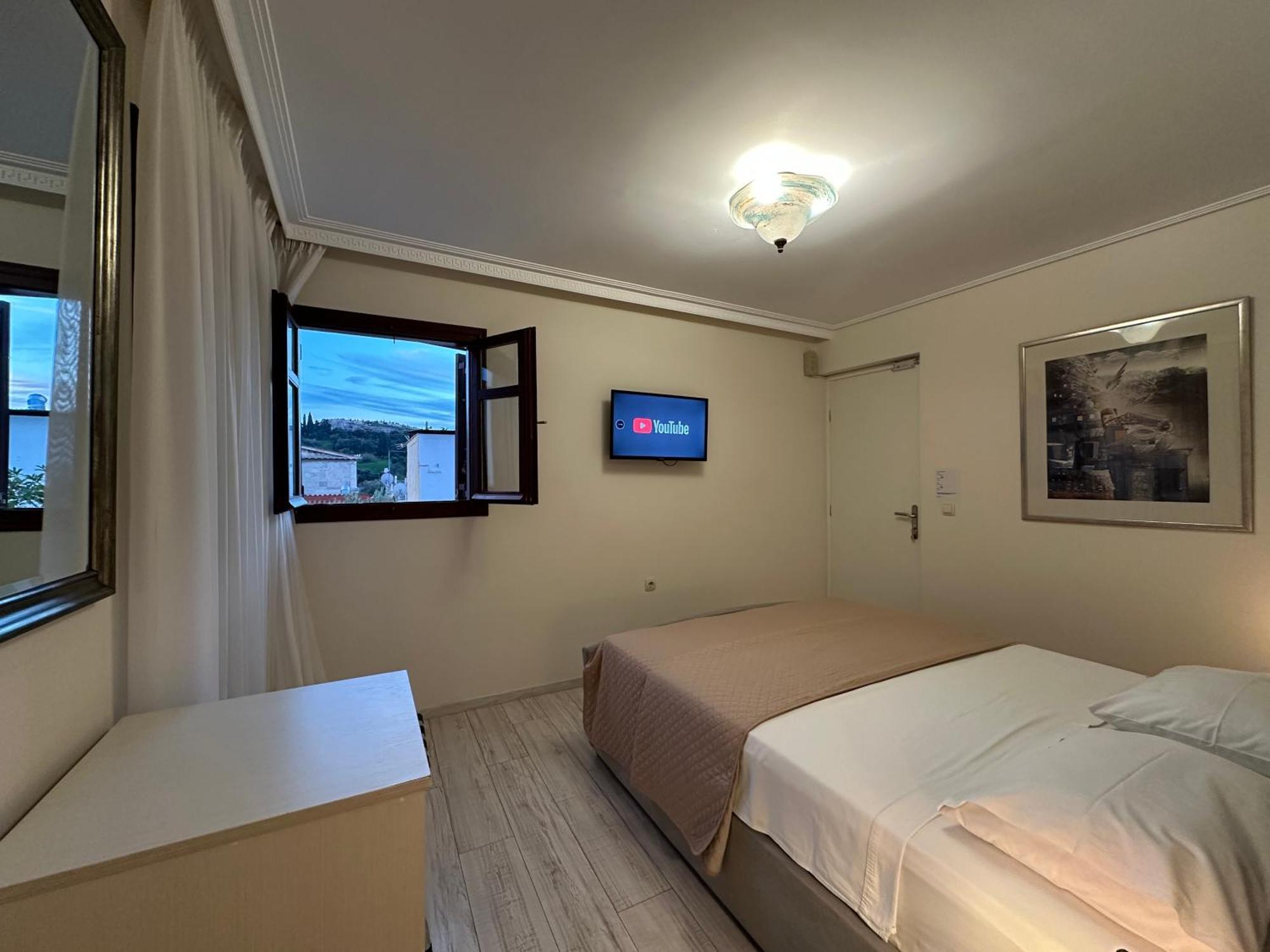 Theasis Athens Bed & Breakfast Luaran gambar